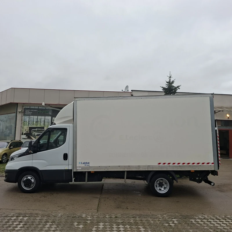 Iveco Daily 35c16/ БОРД / 3.0мотор 100% реален пробег, снимка 3 - Бусове и автобуси - 50252256