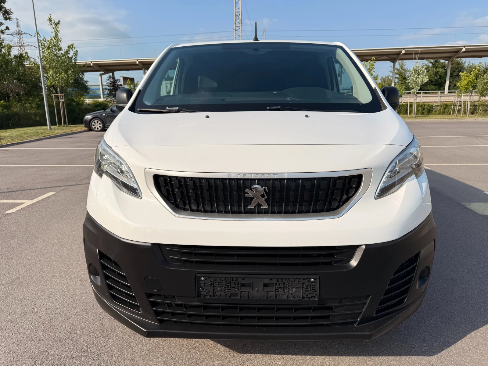 Peugeot Expert 1.6 HDI* NAVI* EURO6* CARPLAY* CAMERA 360*  - изображение 2
