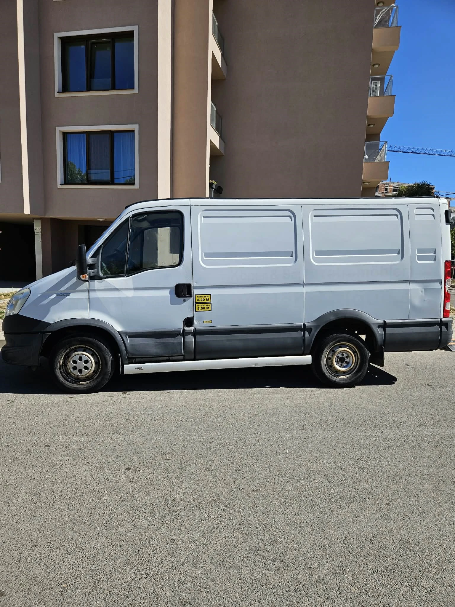 Iveco 35c13 Климатик, снимка 3 - Бусове и автобуси - 56346320