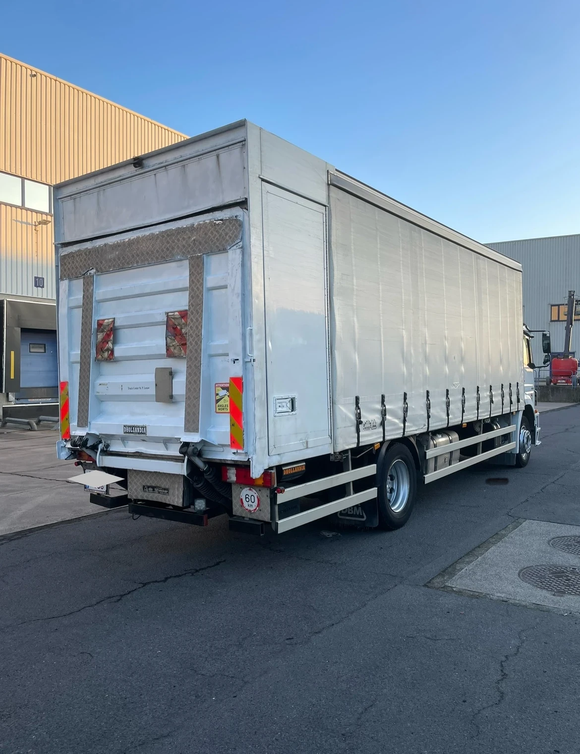 Mercedes-Benz Atego Axor/Antos/Actros - изображение 6