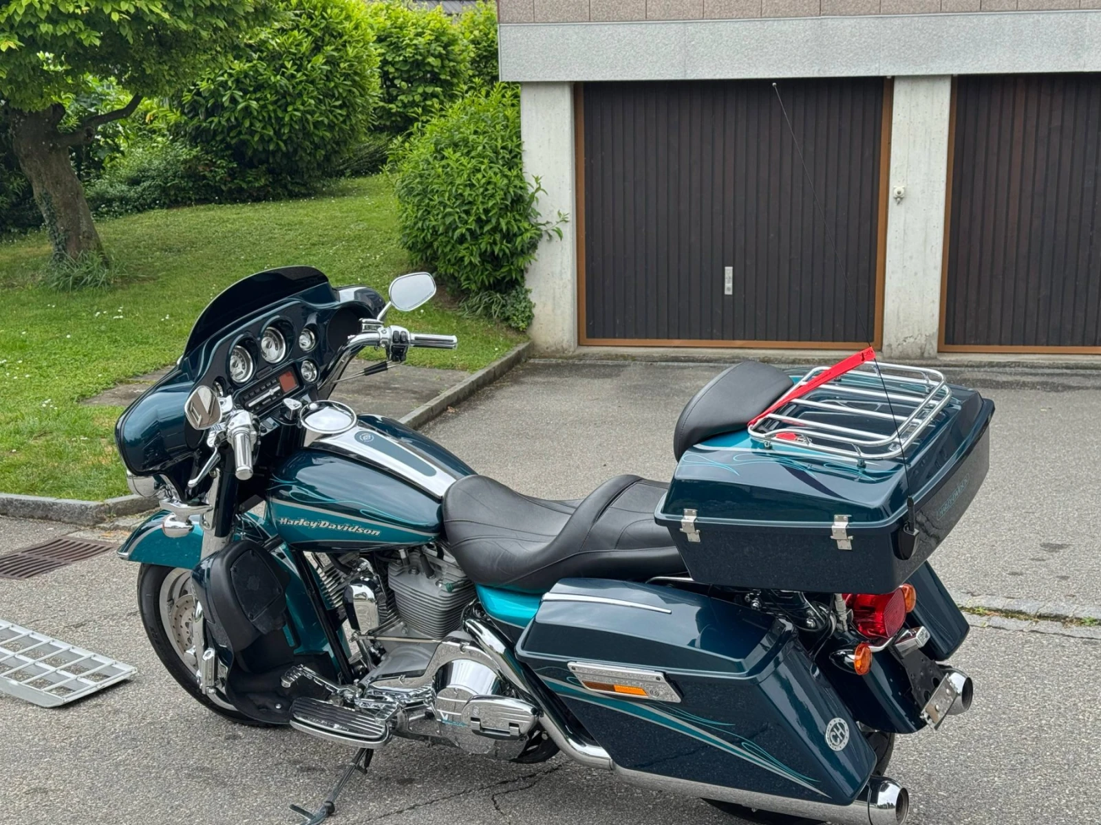 Harley-Davidson Electra Glide Classic FLHTCSE2 УНИКАТ - изображение 4