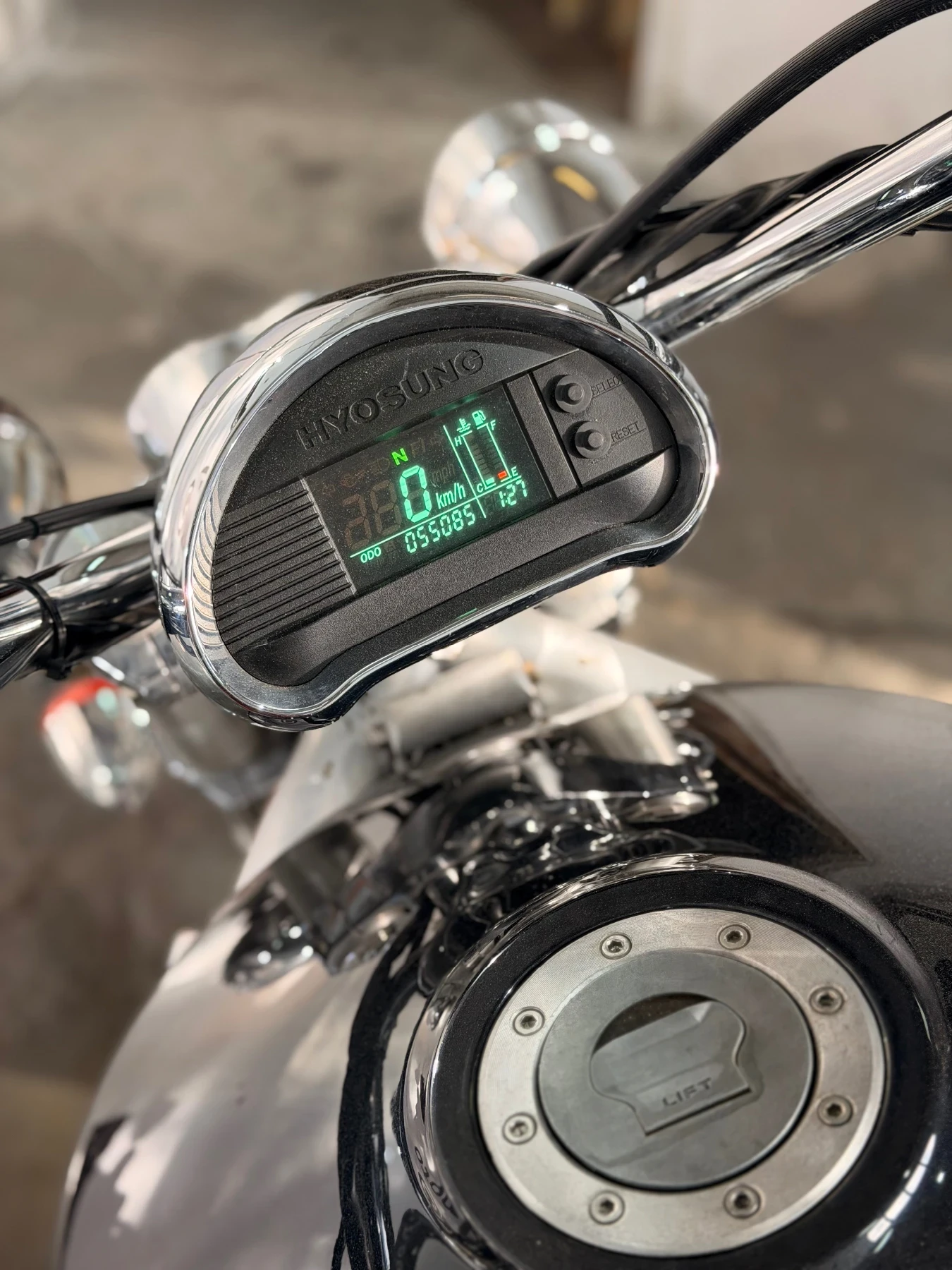 Hyosung Aquila 650 FI - изображение 7