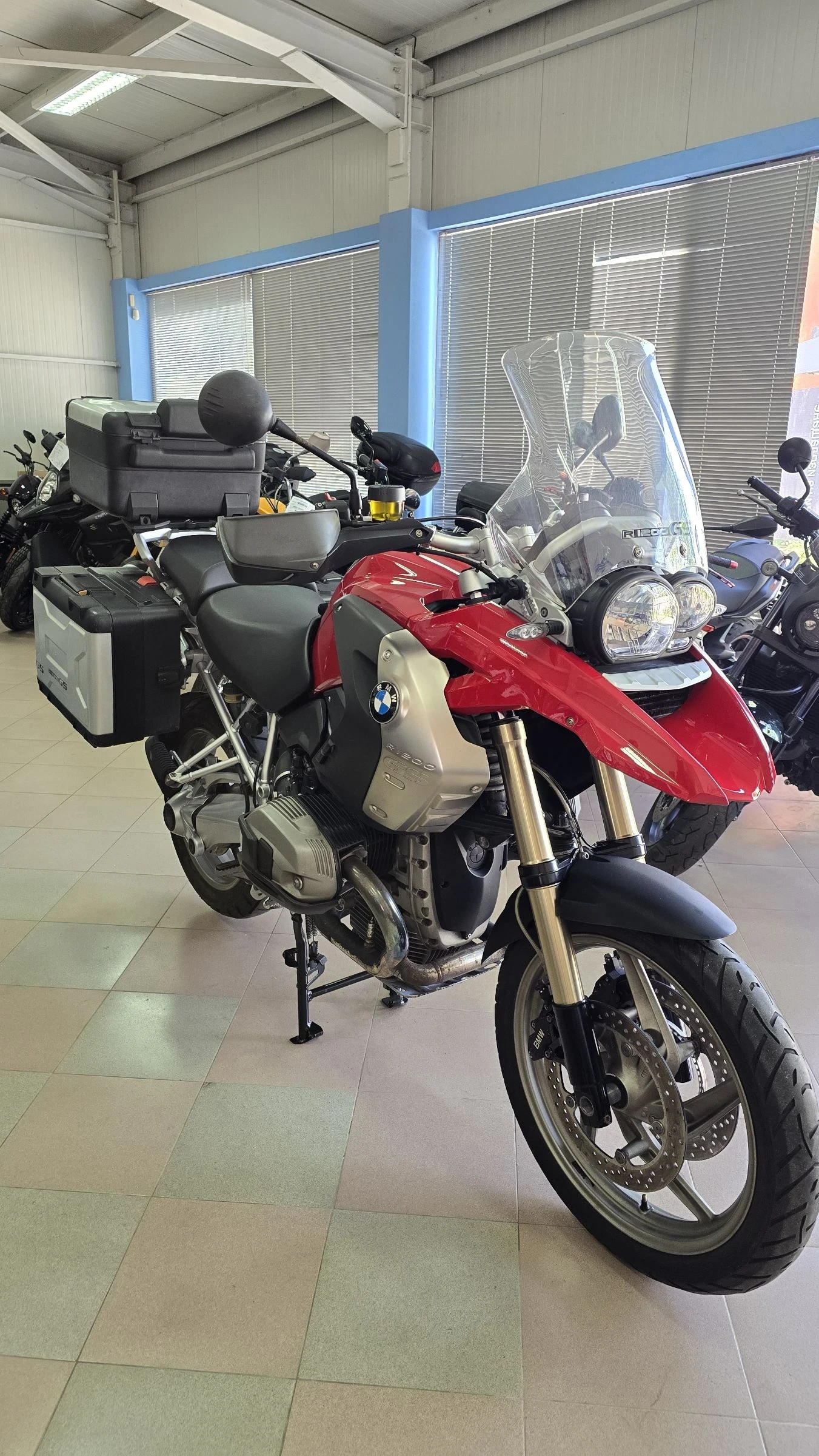 BMW R 1200 GS Като нов ! Лизинг !, снимка 3 - Мотоциклети и мототехника - 55138602