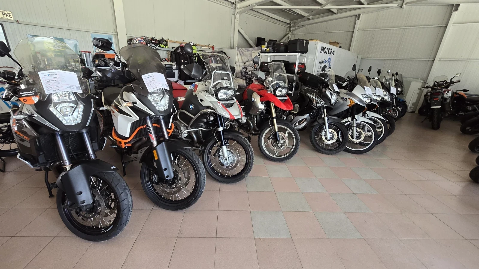 BMW R 1200 GS Като нов ! Лизинг !, снимка 17 - Мотоциклети и мототехника - 55138602