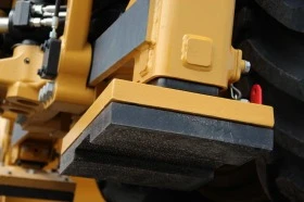Багер Caterpillar Подложки, гумени, снимка 2