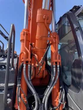  Hitachi ZX 190 W-6 | Mobile.bg    17