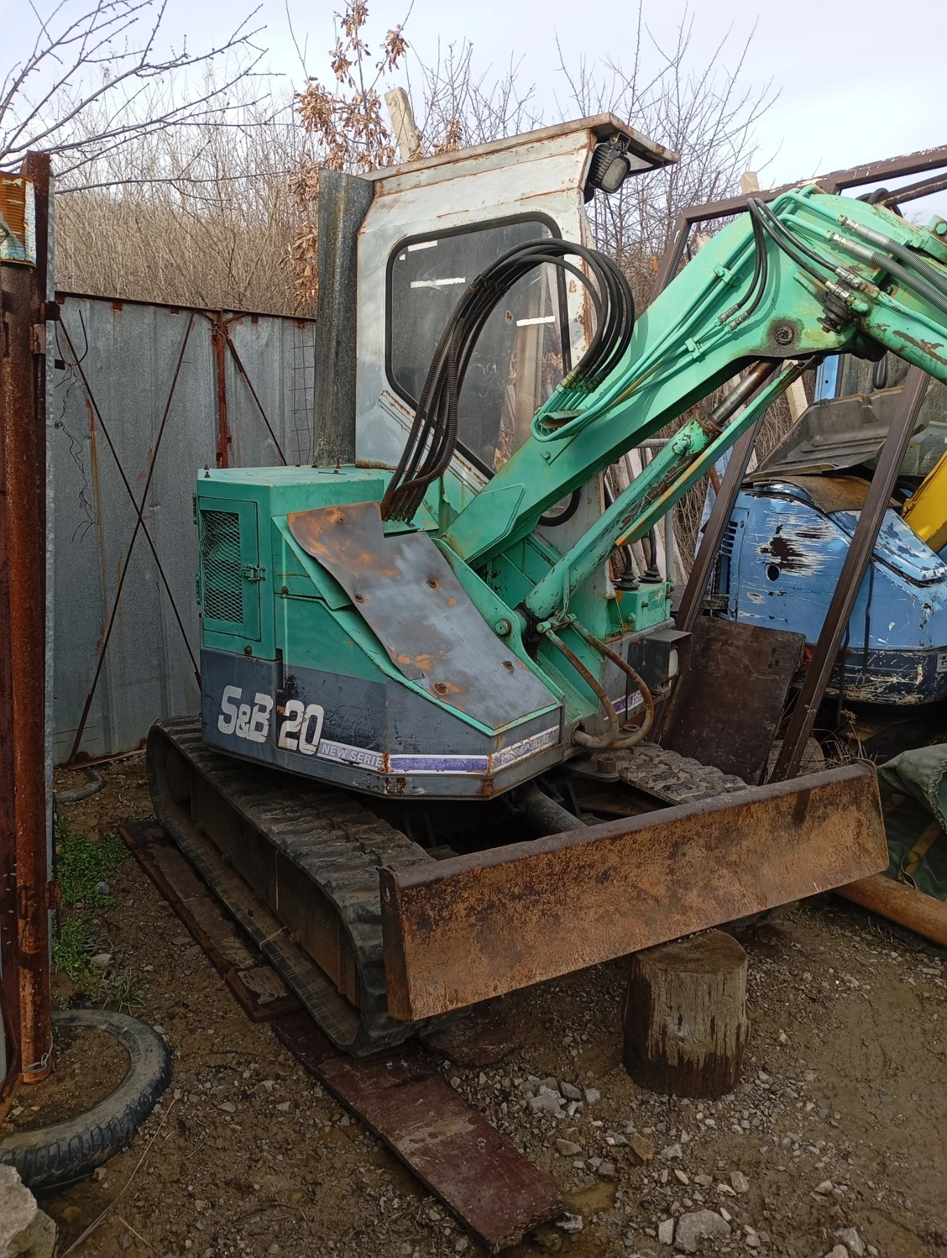 Багер Hanix, снимка 1