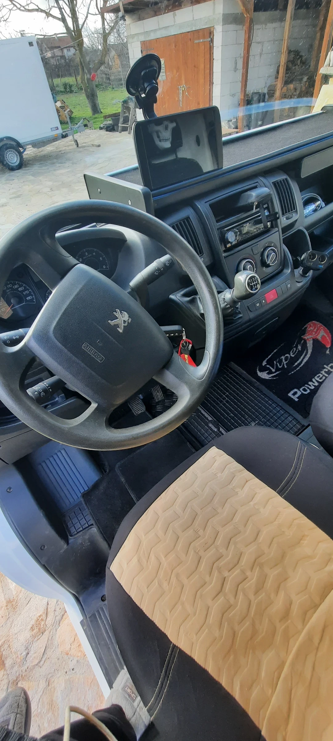 Кемпер Peugeot Boxer, снимка 8 - Каравани и кемпери - 53814043