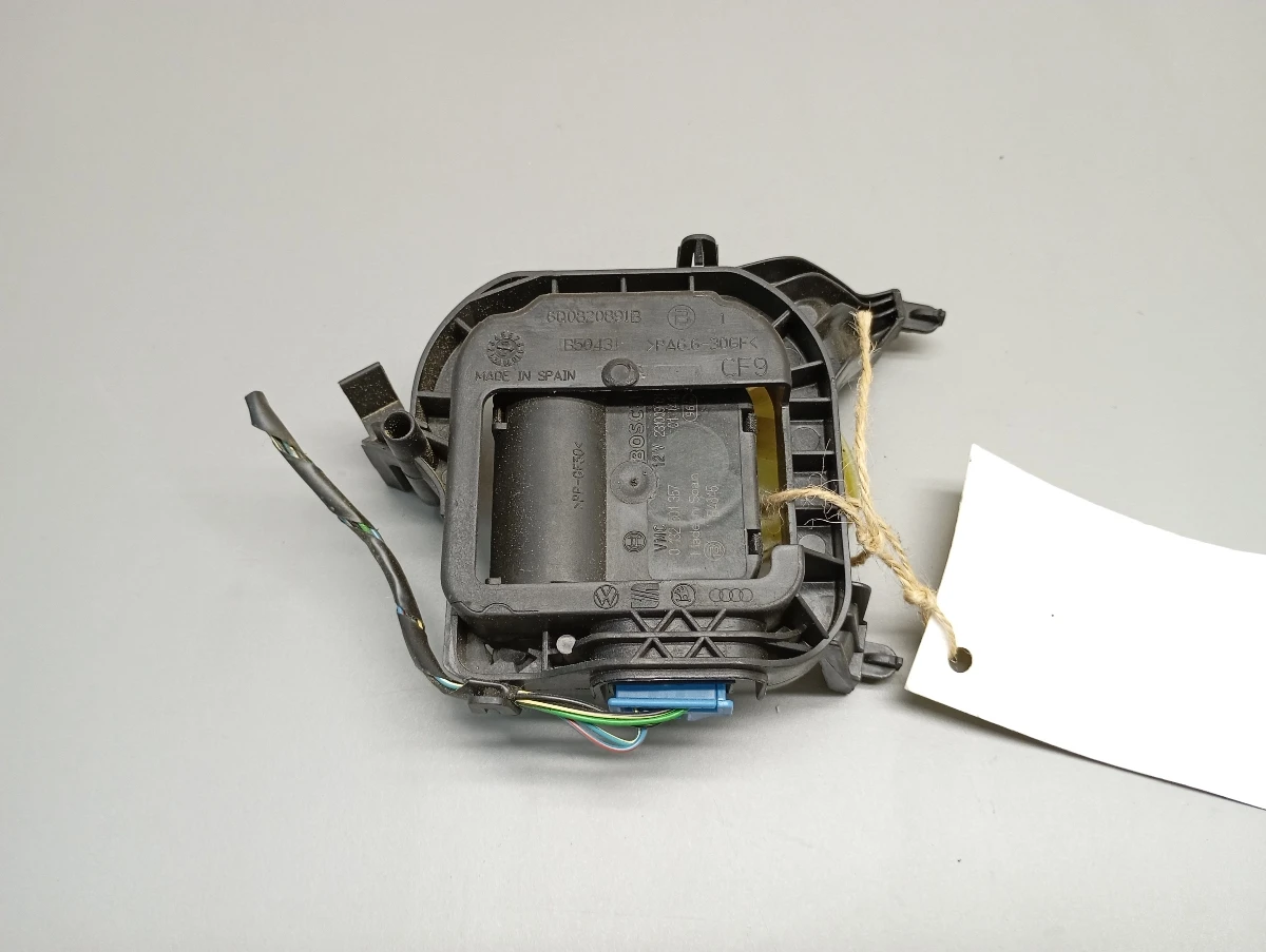 �� �����, ������� ����� ���������� ���� 1.6��� 6Q0820891B | Mobile.bg � ����������� 1