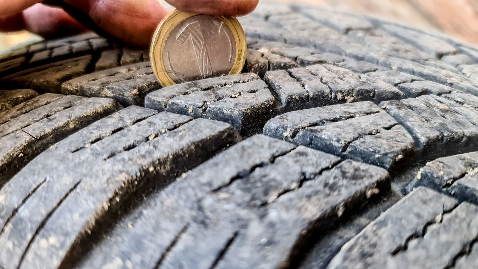    205/60R16  BMW | Mobile.bg   2