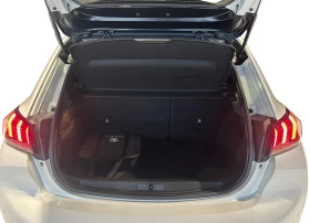 Peugeot 208 e-GT/136HP/CAM/CPLAY/KLESS/NAVI/LED/DIGI/314q, снимка 14