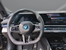 BMW 530 e = M-Sport = Shadow Line Гаранция, снимка 8
