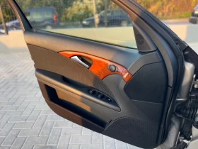Mercedes-Benz E 220, снимка 17