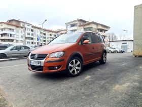 VW Touran 2.0 TDI CROSS, снимка 3