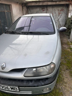 Renault Laguna 