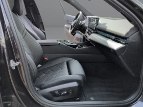 BMW 530 e = M-Sport = Shadow Line Гаранция - 50666 € / 99094.08 лв. - 27759691 11