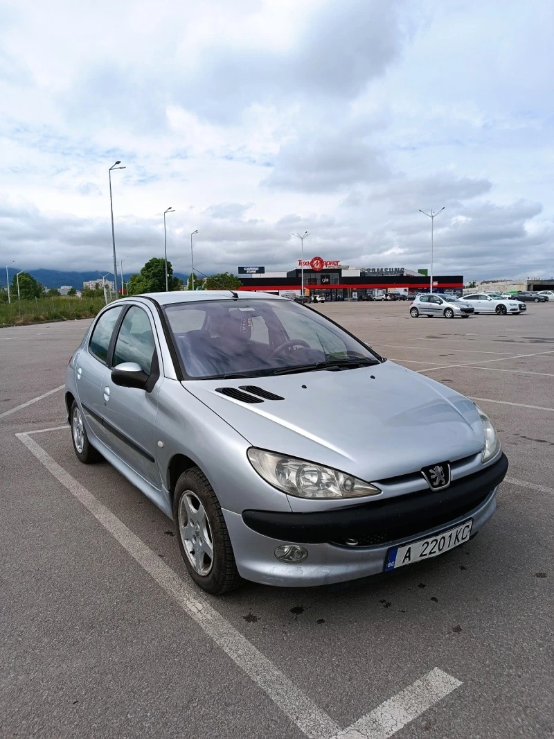 Peugeot 206 1.4 HDi, снимка 2 - Автомобили и джипове - 47380250