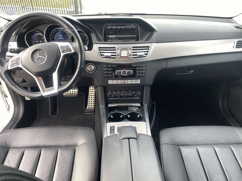 Mercedes-Benz E 400 AMG LINE, снимка 17 - Автомобили и джипове - 47387875