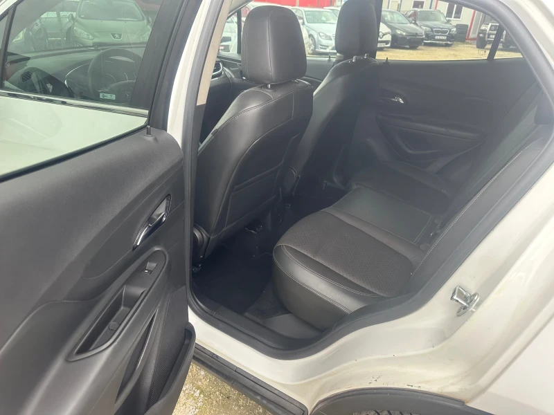 Opel Mokka X 1.4 Б/Газ, снимка 12 - Автомобили и джипове - 47402914