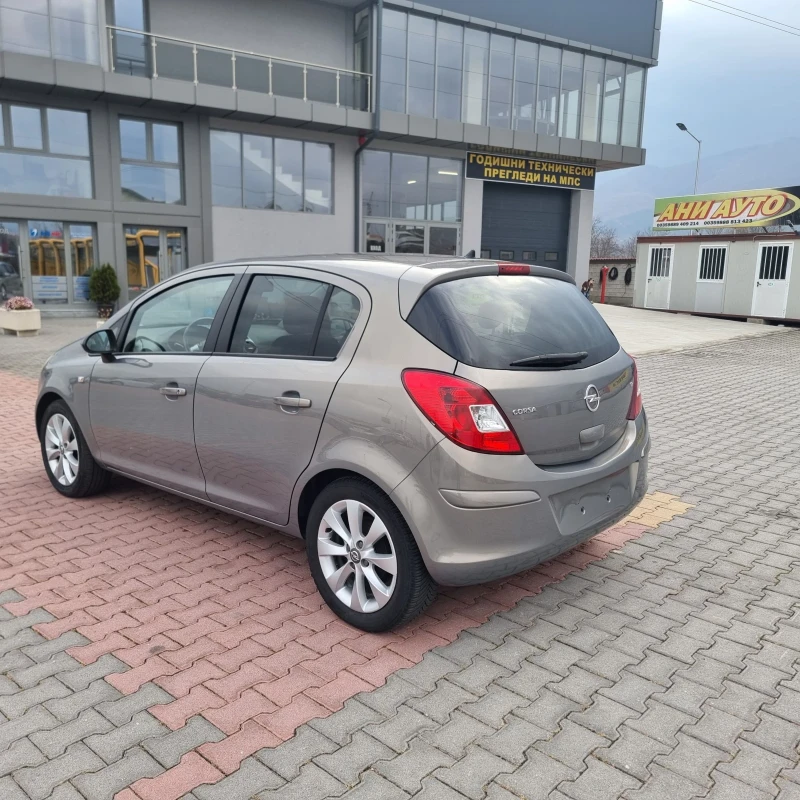 Opel Corsa 1.2 Б-Г , снимка 3 - Автомобили и джипове - 48155730