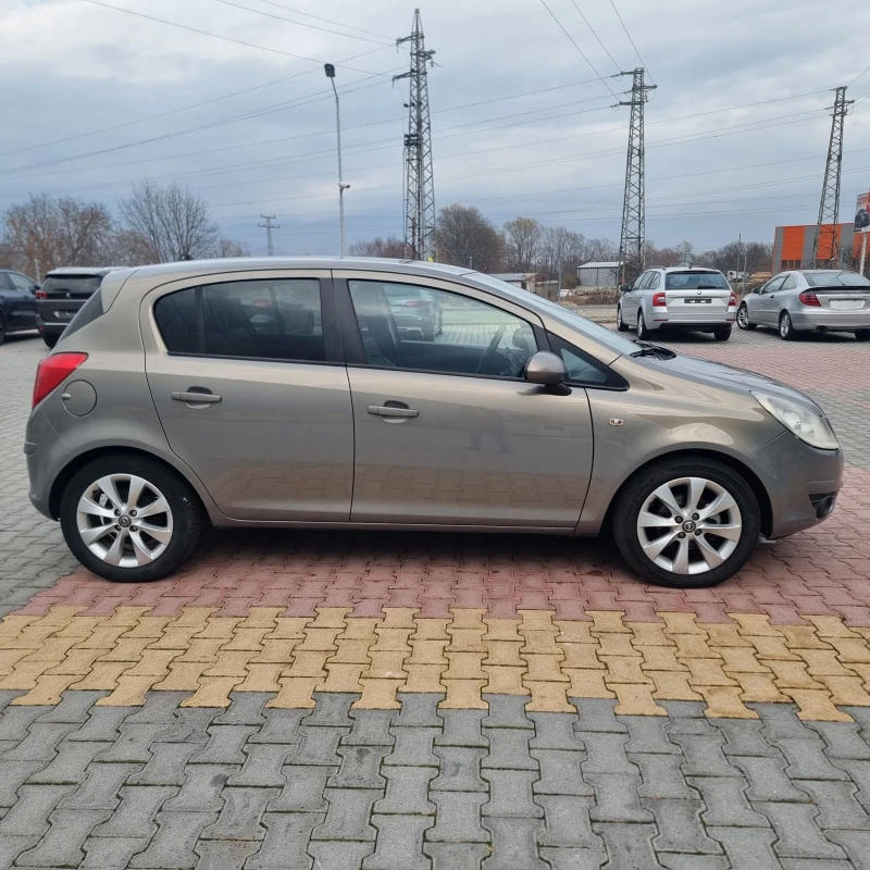 Opel Corsa 1.2 Б-Г , снимка 6 - Автомобили и джипове - 48155730