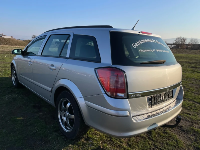 Opel Astra 1.7 cdti, снимка 5 - Автомобили и джипове - 48518563