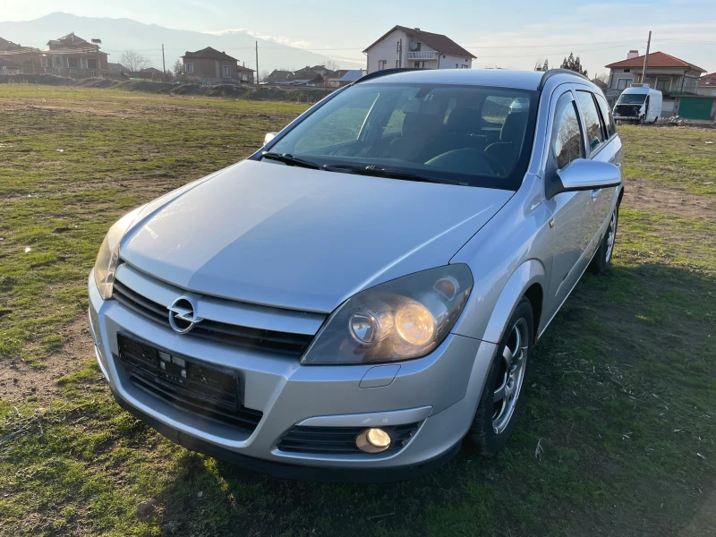 Opel Astra 1.7 cdti, снимка 1 - Автомобили и джипове - 48518563