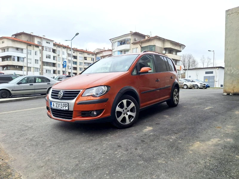 VW Touran 2.0 TDI CROSS, снимка 3 - Автомобили и джипове - 49517687