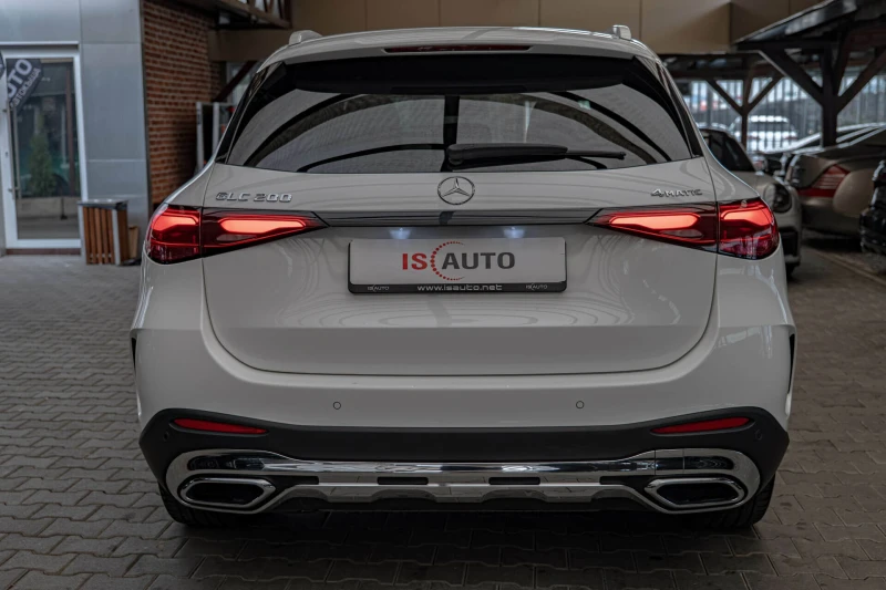 Mercedes-Benz GLC 200 AMG/4Matic/Advanced Plus/Ambient/Подгрев/Memory, снимка 4 - Автомобили и джипове - 51895302