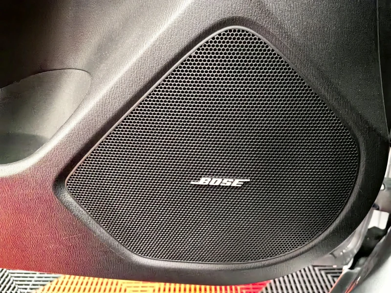 Mazda 3 SKYACTIV* SEDAN* НАВИ* ТЕМПОМАТ* BOSE* ТОП, снимка 12 - Автомобили и джипове - 51963760