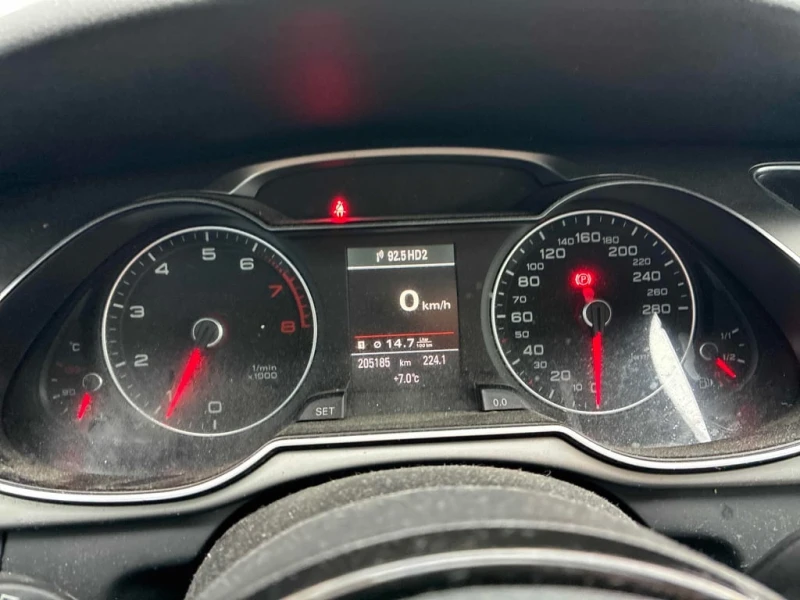 Audi A4 * Progressiv * CARFAX * ЦЕНА ДО БГ, снимка 8 - Автомобили и джипове - 53138780