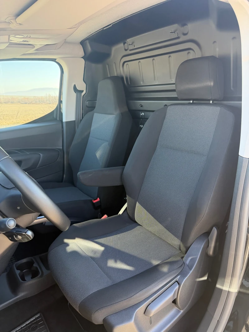 Fiat Doblo Maxi L2 1.5D NAVI CAMERA APPLE CARPLAY EURO 6D COC, снимка 10 - Автомобили и джипове - 53173259