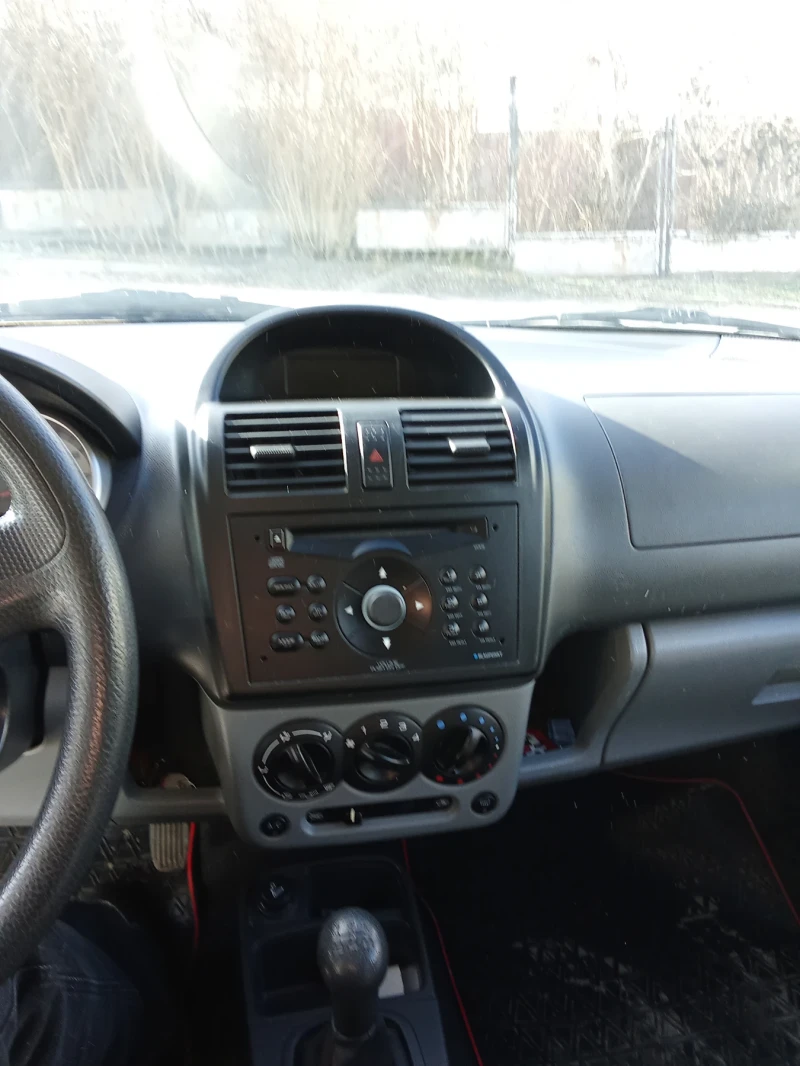 Subaru Justy, снимка 7 - Автомобили и джипове - 53219060