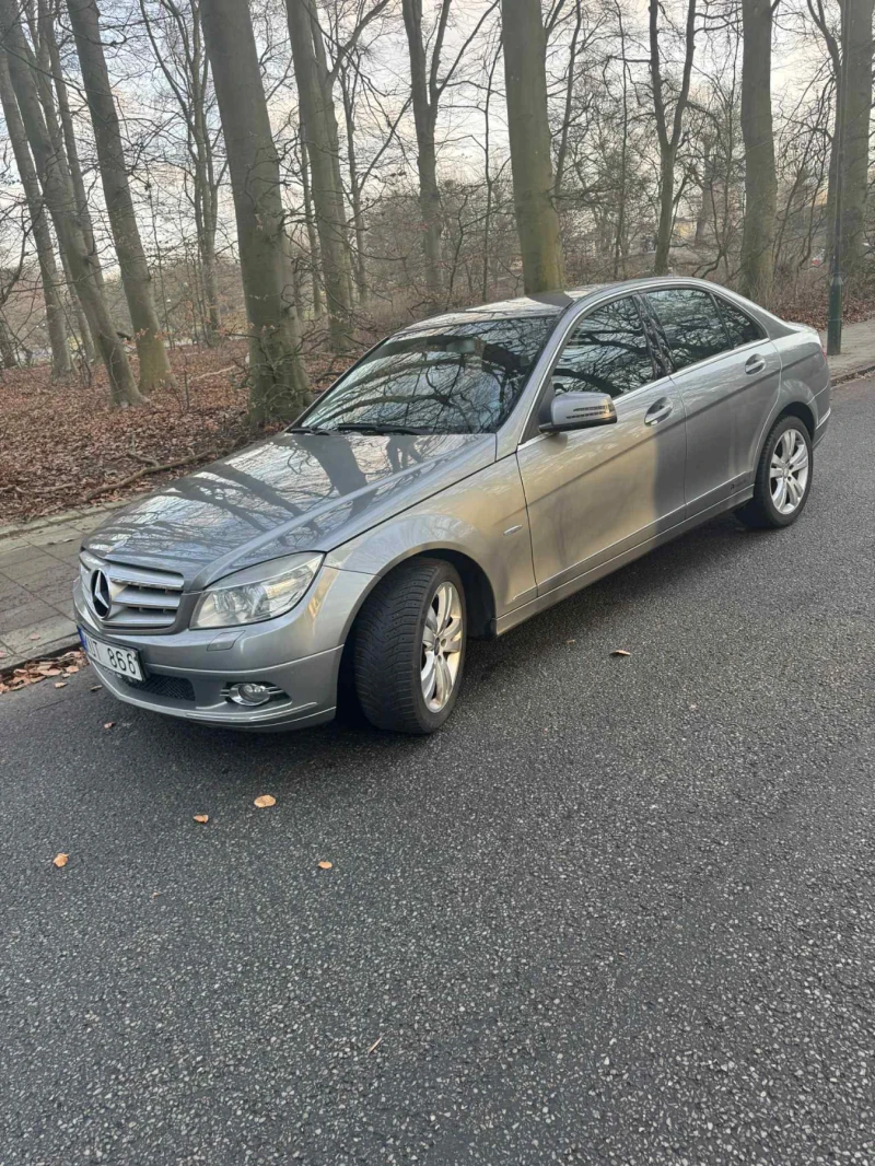 Mercedes-Benz C 180, снимка 7 - Автомобили и джипове - 53309233