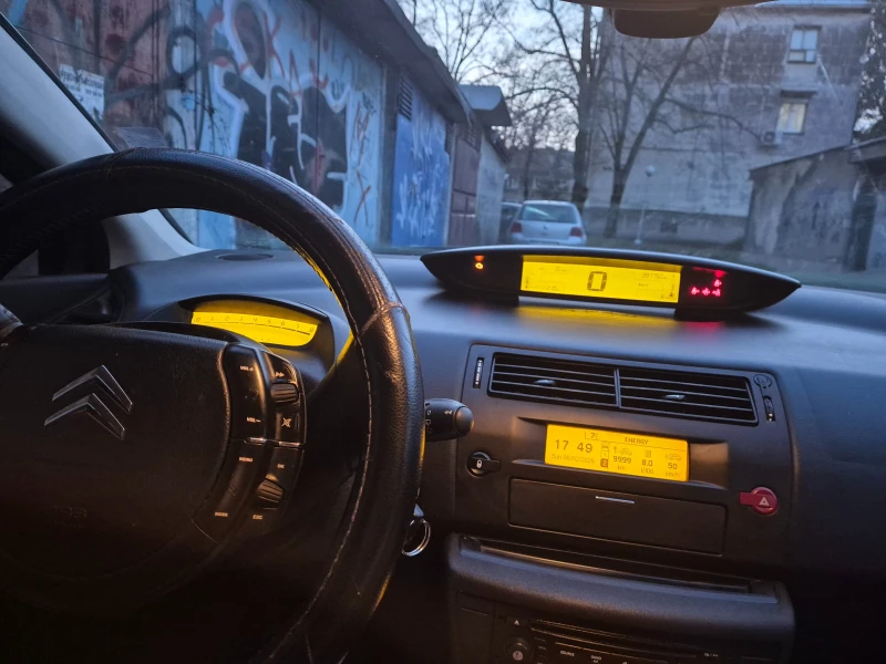 Citroen C4, снимка 9 - Автомобили и джипове - 53470958
