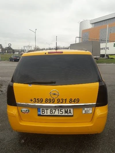 Opel Zafira, снимка 7 - Автомобили и джипове - 48602993