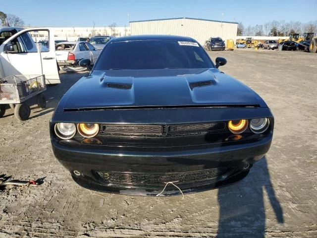 Dodge Challenger, снимка 1 - Автомобили и джипове - 48720678