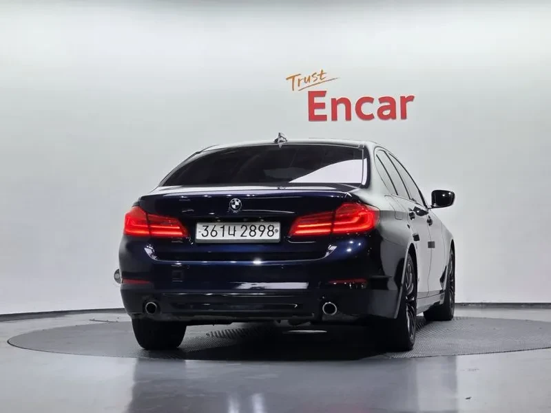 BMW 520 Luxury - изображение 4