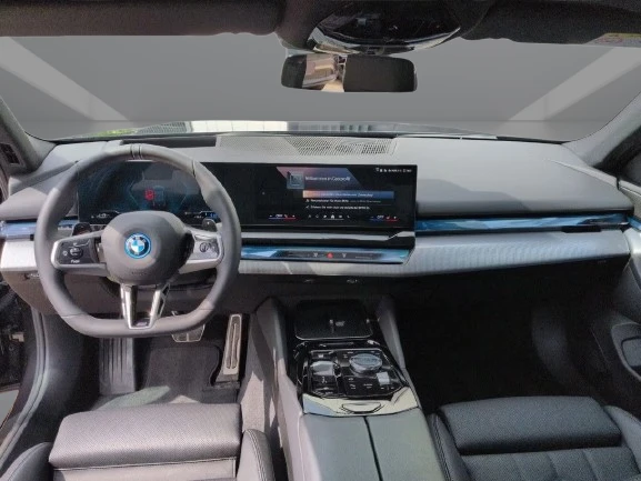 BMW 530 e = M-Sport = Shadow Line Гаранция, снимка 9 - Автомобили и джипове - 55406252