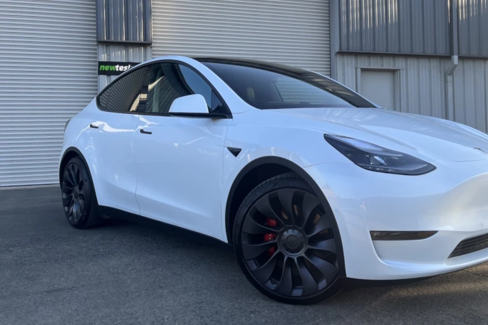 Tesla Model Y Performance - ПРОДАДЕНА - изображение 10