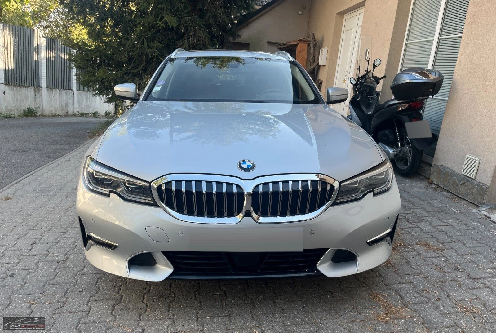 BMW 330 xDRIVE/292HP/AMBIENT/LUXURY/CAM/370b - [1] 