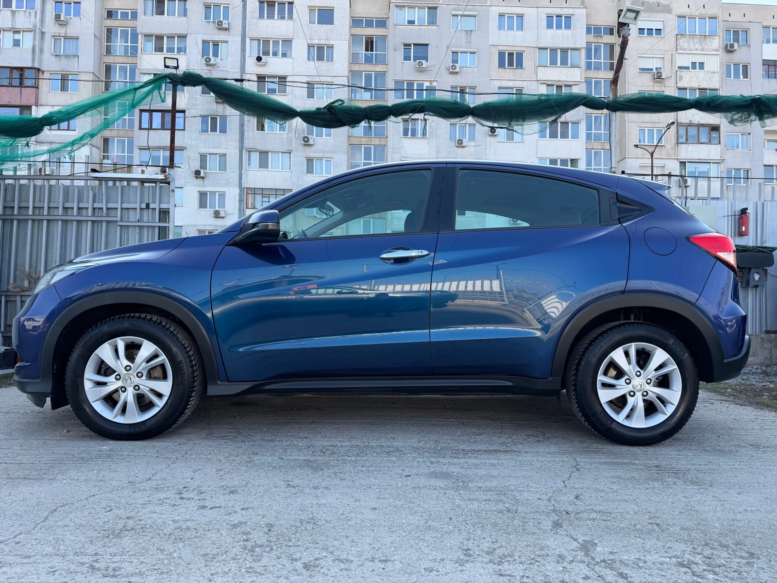 Honda Hr-v 1.6DTEC* 2016год.* ЕВРО* 6* * * , снимка 3 - Автомобили и джипове - 48068582