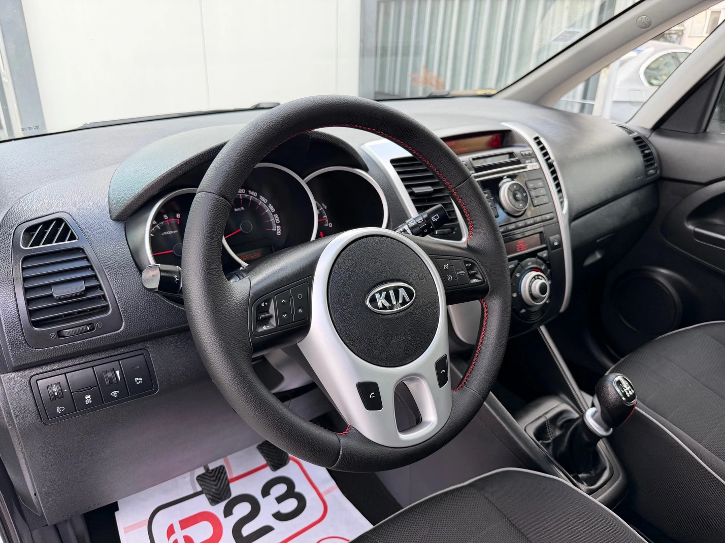 Kia Venga 1.6* CRDi* 2012�.* ��������* * *  | Mobile.bg � ����������� 16