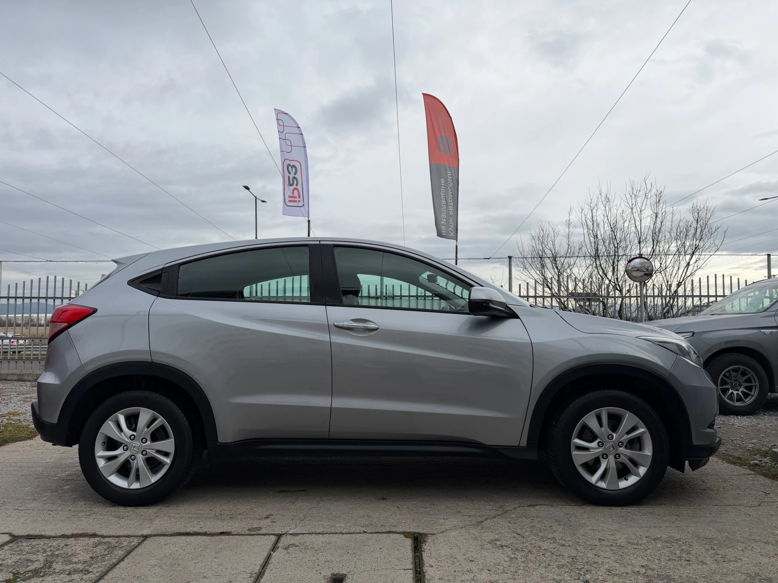 Honda Hr-v 1.5* ������* ���������* 2017���.* ����* 6* * *  | Mobile.bg � ����������� 7