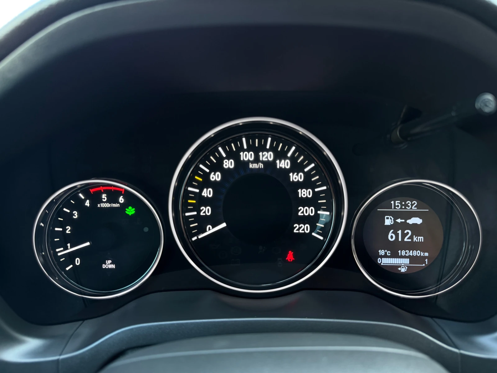 Honda Hr-v 1.6DTEC* 2016год.* ЕВРО* 6* * * , снимка 15 - Автомобили и джипове - 48068582