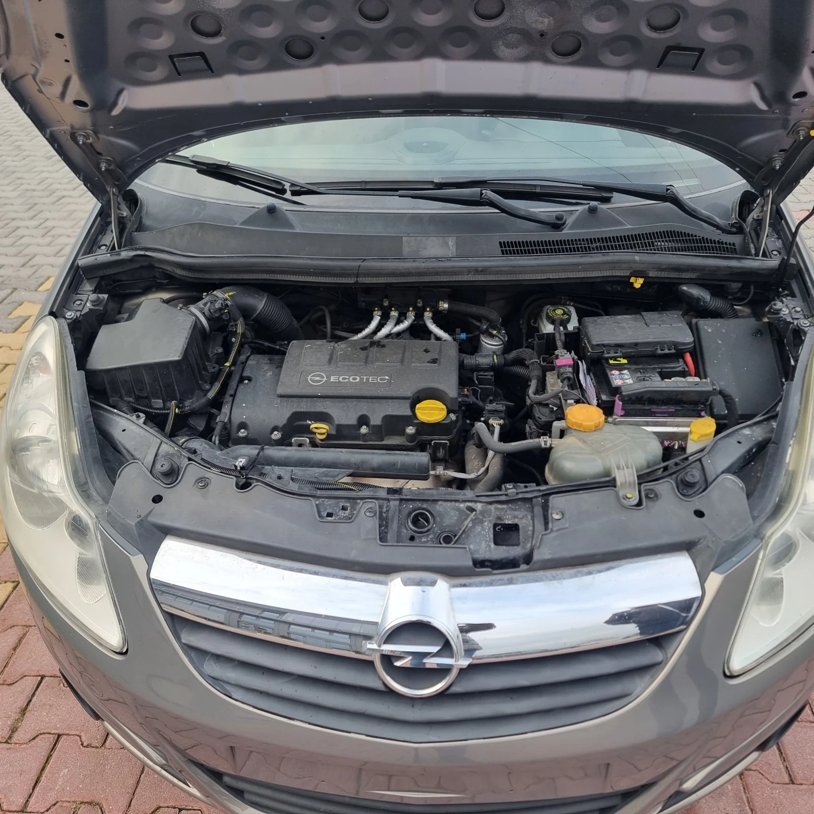 Opel Corsa 1.2 Б-Г  | Mobile.bg — изображение 14