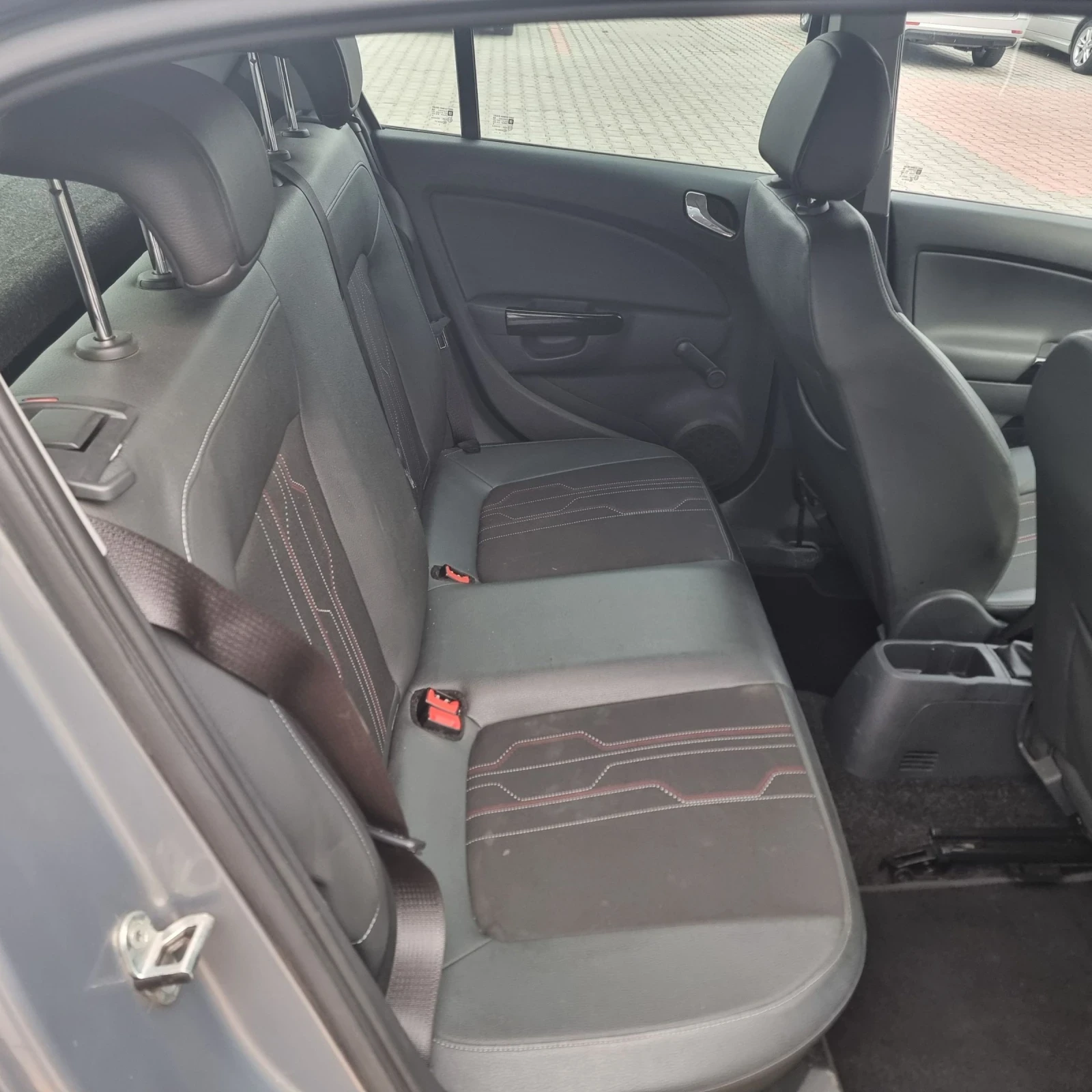 Opel Corsa 1.2 Б-Г  | Mobile.bg — изображение 12