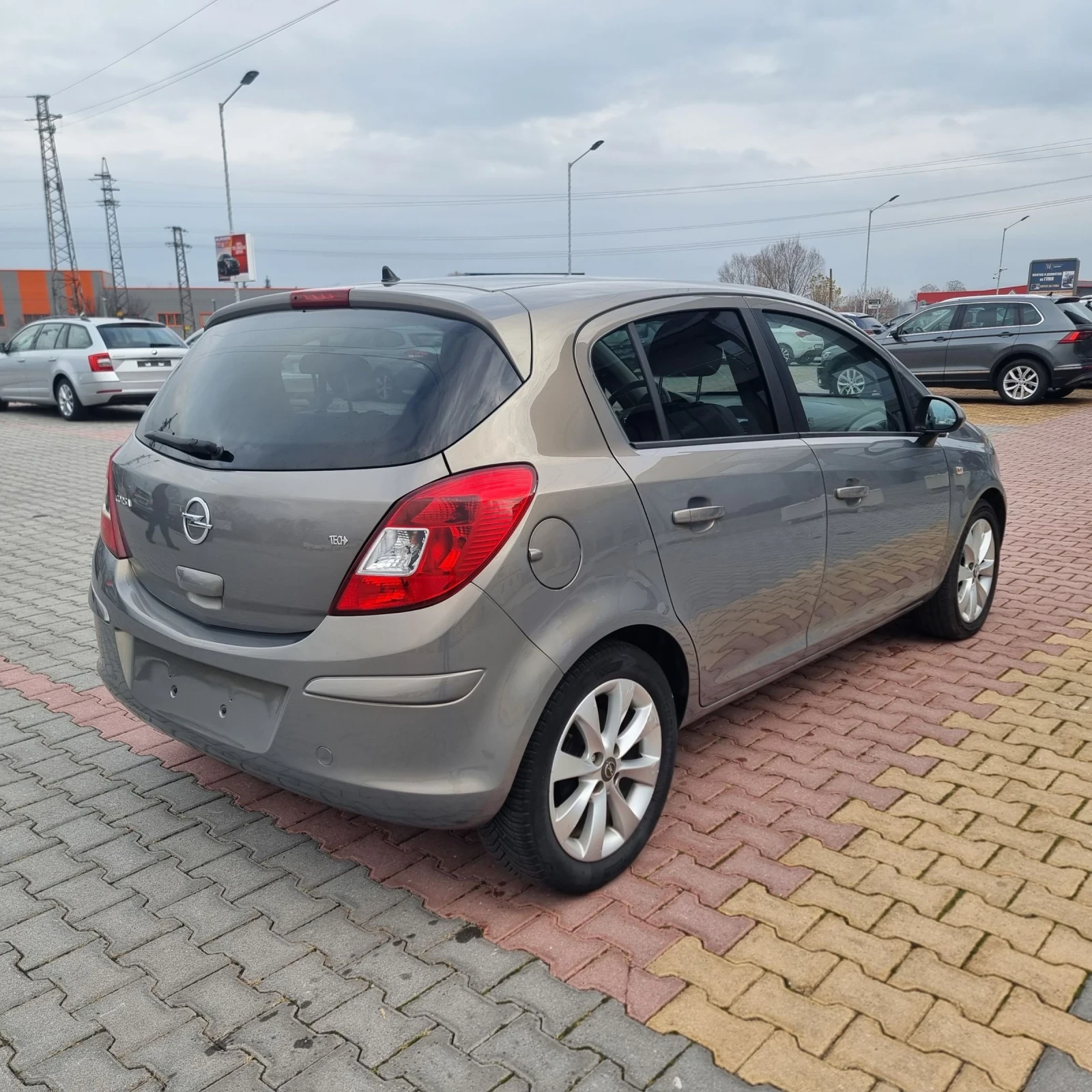 Opel Corsa 1.2 Б-Г  - изображение 5