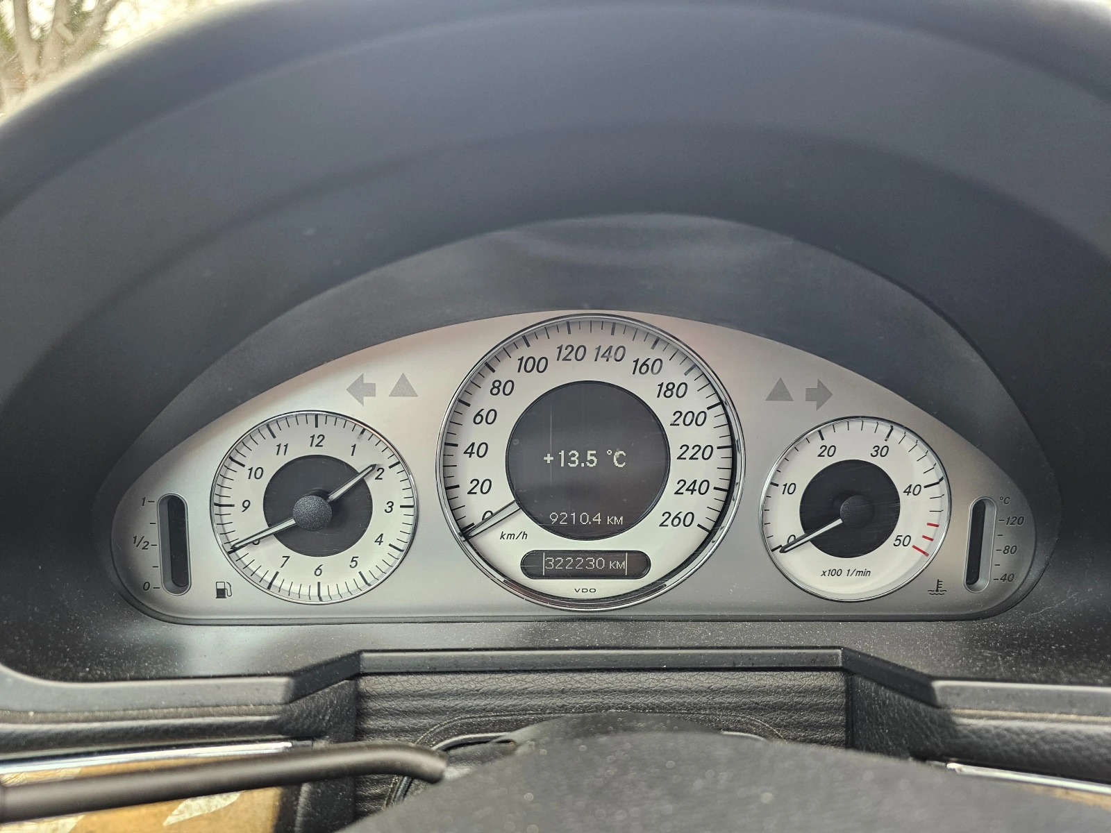 Mercedes-Benz E 320 CDI 4Matic Avantgarde Печка AirMatic - изображение 8