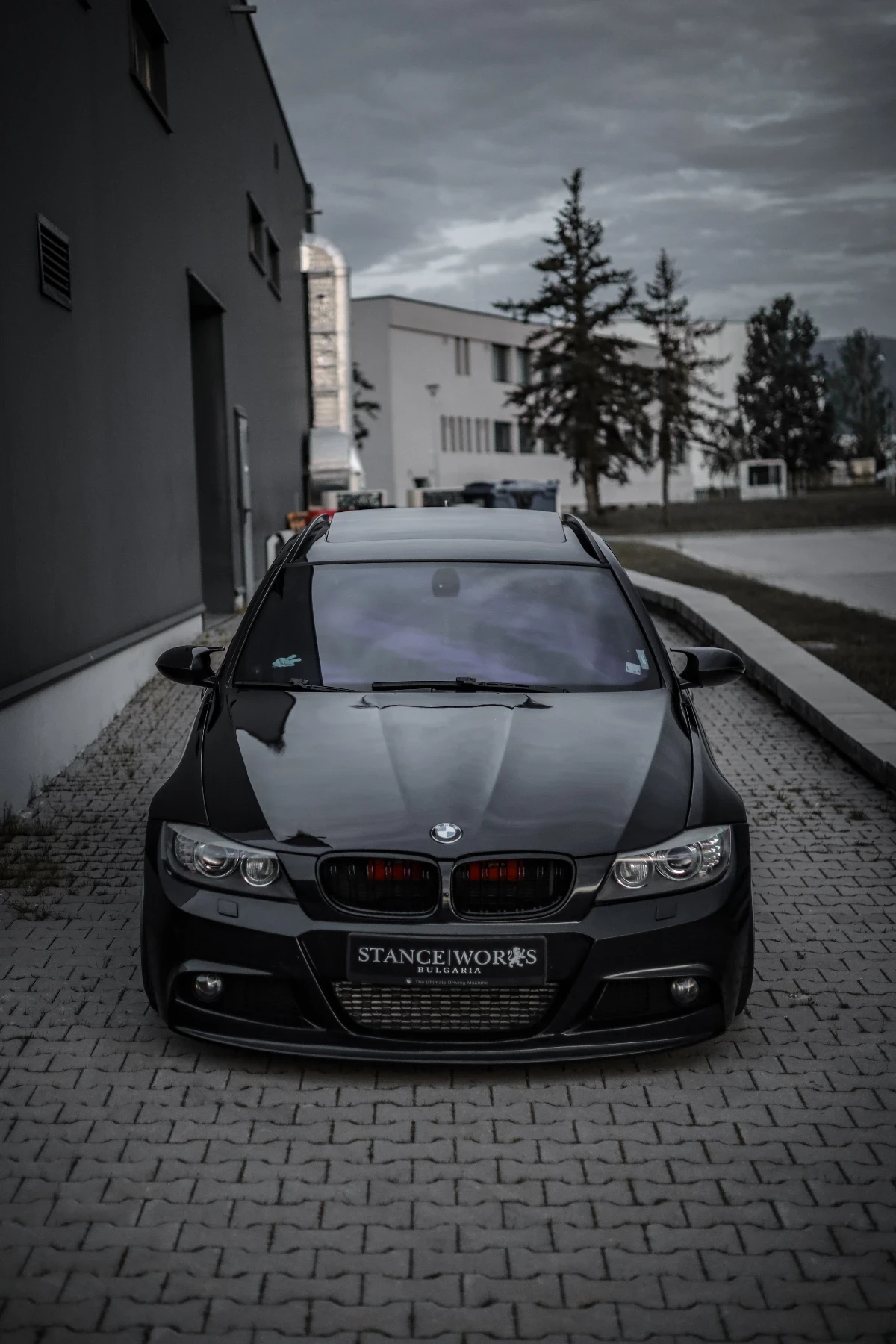 BMW 330 Touring - изображение 8